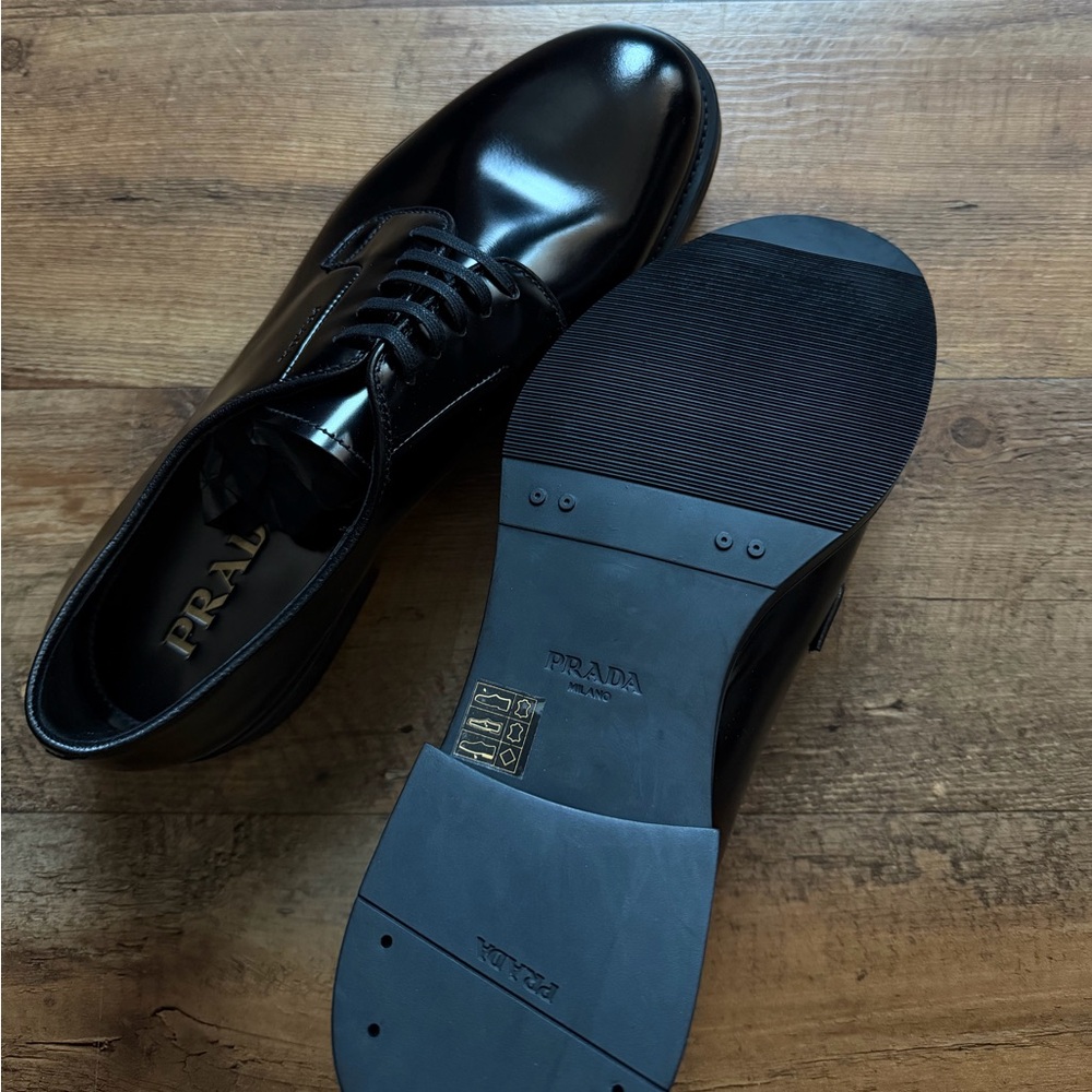 PRADA DERBY LACE-UP SHOES ( MENS 8.5)- BRAND NEW - Picture 3 of 6